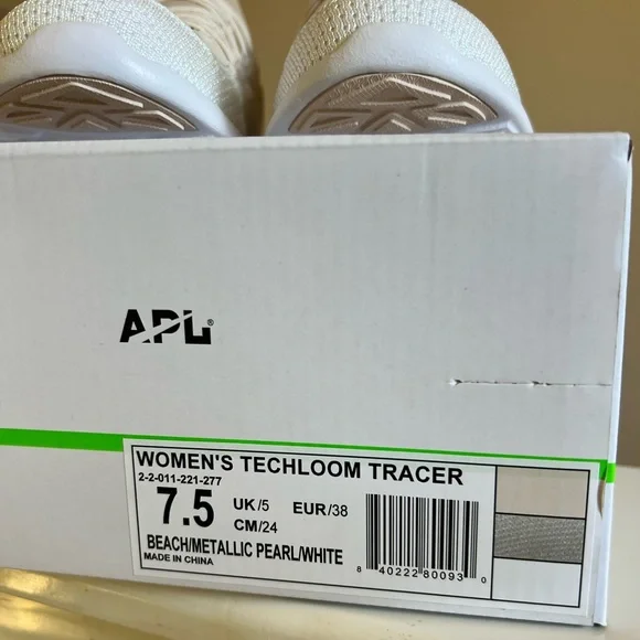 NEW APL Women’s Techloom Tracer Beach/Metallic Pearl/White Size 7.5 - Picture 13 of 13